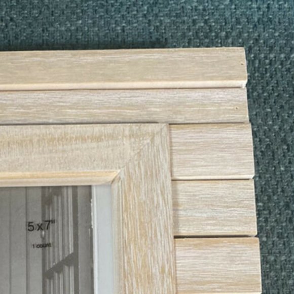 White Wash Picture Frame - 5X7 Wood Farmhouse - Picture 3 of 6